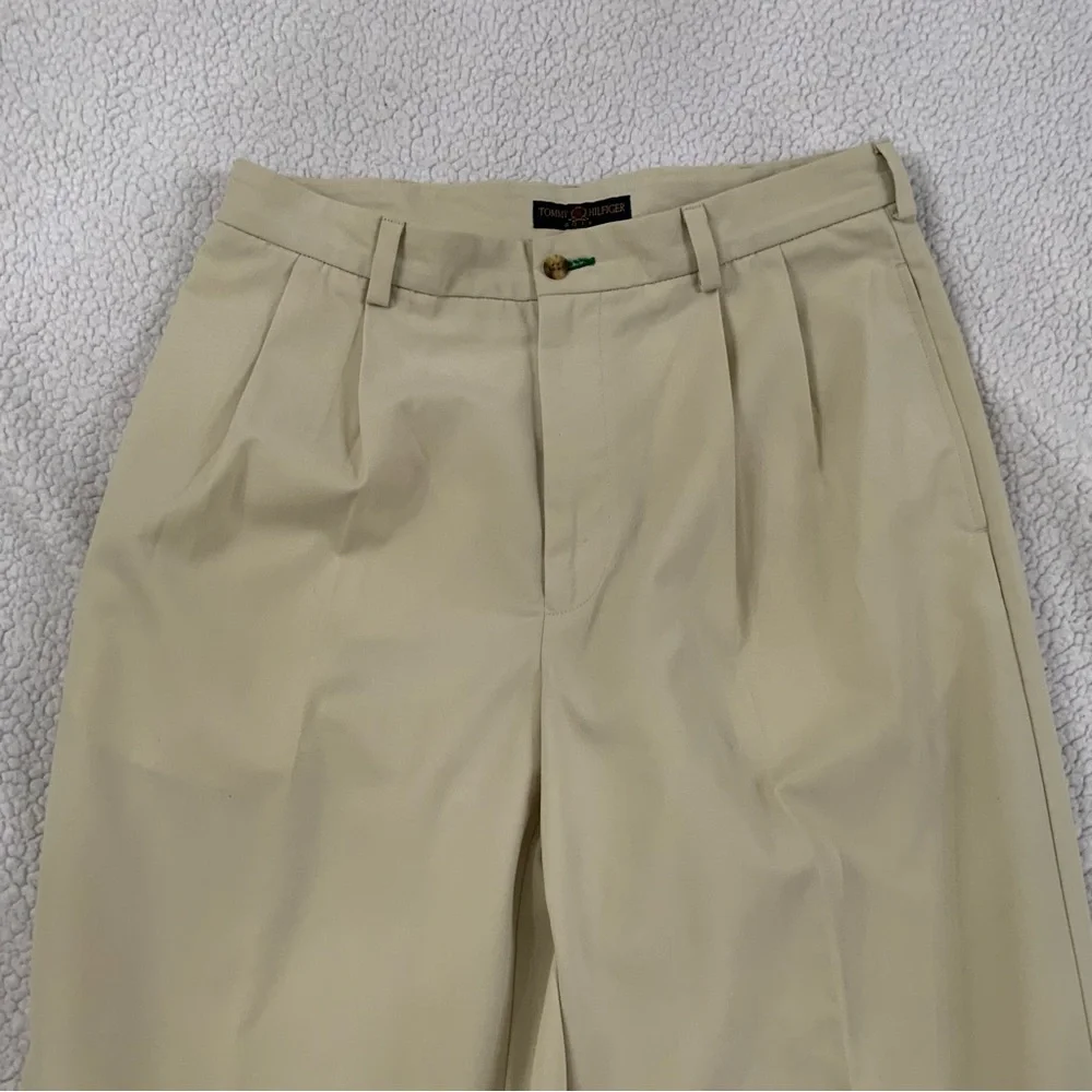 Tommy Hilfiger Golf Pants Men’s 34x30 Khaki Tan Pockets Pleated Straight Leg